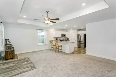701 Boxwood Dr, Pensacola, FL 32503 - Photo 3