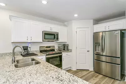 701 Boxwood Dr, Pensacola, FL 32503 - Photo 5