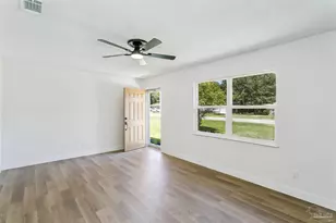 4373 Pine Villa Cir, Pace, FL 32571 - Photo 7