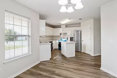 643 Downhaul Dr, Pensacola, FL 32507 - Photo 9
