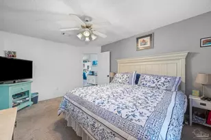 9447 Parker Pl Dr, Navarre, FL 32566 - Photo 15