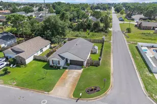 9447 Parker Pl Dr, Navarre, FL 32566 - Photo 39