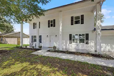 5715 Hilltop Dr, Pensacola, FL 32504 - Photo 9