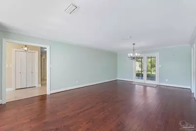 801 Bay Cliffs Rd, Gulf Breeze, FL 32561 - Photo 9
