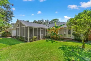 801 Bay Cliffs Rd, Gulf Breeze, FL 32561 - Photo 3