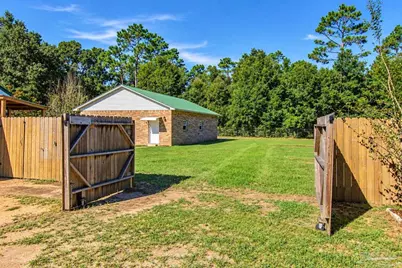 6353 Jason Dr, Milton, FL 32570 - Photo 31