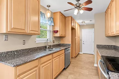 6353 Jason Dr, Milton, FL 32570 - Photo 15