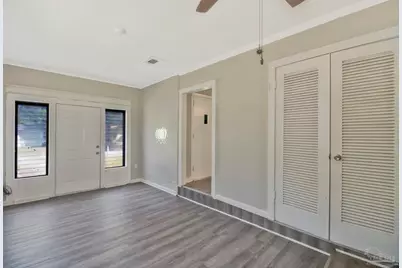 911 Springbrook Ave, Pensacola, FL 32505 - Photo 9