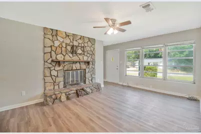 911 Springbrook Ave, Pensacola, FL 32505 - Photo 3