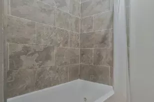 911 Springbrook Ave, Pensacola, FL 32505 - Photo 13