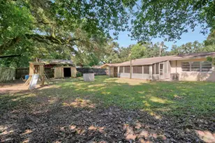 911 Springbrook Ave, Pensacola, FL 32505 - Photo 23