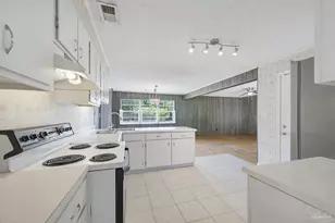 1011 Gerhardt Dr, Pensacola, FL 32503 - Photo 27