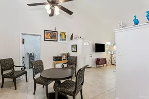 3400 Wimbledon Dr, Pensacola, FL 32504 - Photo 11