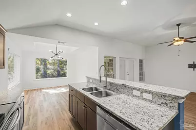 7329 Farmers Rd, Pensacola, FL 32526 - Photo 9