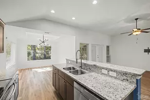 7329 Farmers Rd, Pensacola, FL 32526 - Photo 9