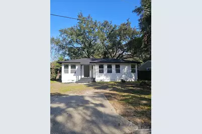 26 Kennington Dr, Pensacola, FL 32507 - Photo 1