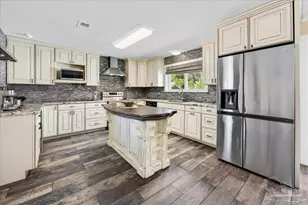 13622 Canal Dr, Pensacola, FL 32507 - Photo 17