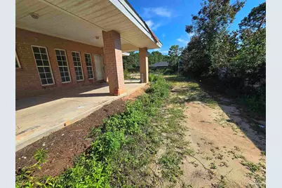 8261 Pamplona St, Navarre, FL 32566 - Photo 5