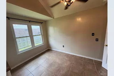 6436 Garden Dr, Gulf Breeze, FL 32563 - Photo 13