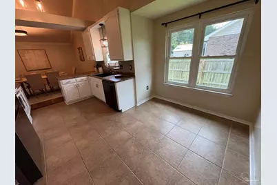 6436 Garden Dr, Gulf Breeze, FL 32563 - Photo 15