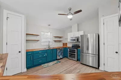 7474 Baywoods Ln, Pensacola, FL 32504 - Photo 11
