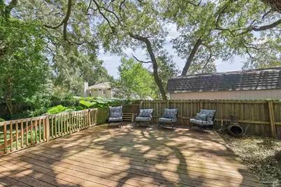 7474 Baywoods Ln, Pensacola, FL 32504 - Photo 23