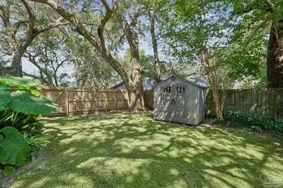 7474 Baywoods Ln, Pensacola, FL 32504 - Photo 27