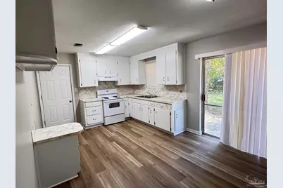2421 Planetarium Ave, Perdido Key, FL 32507 - Photo 5