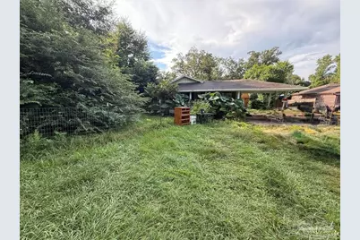 649 Williams Ditch Rd, Cantonment, FL 32533 - Photo 1