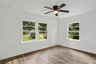5502 Essex Rd, Pensacola, FL 32506 - Photo 13