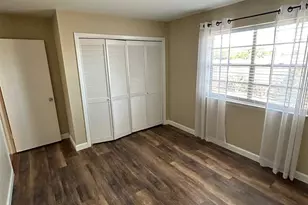 1200 Shoreline Dr, Gulf Breeze, FL 32561 - Photo 3