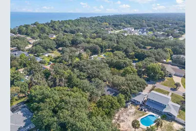 1311 Windsor Park Rd, Gulf Breeze, FL 32563 - Photo 13