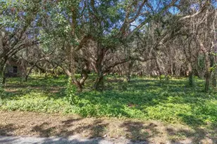1311 Windsor Park Rd, Gulf Breeze, FL 32563 - Photo 9