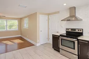 1701 W Romana St, Pensacola, FL 32502 - Photo 11