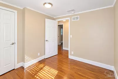 1701 W Romana St, Pensacola, FL 32502 - Photo 9