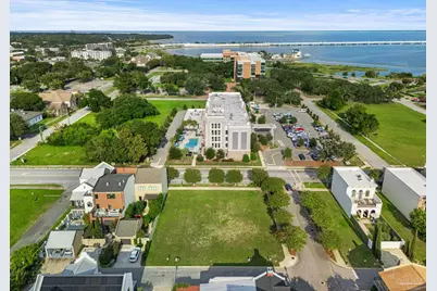 19 North 9th Ave, Pensacola, FL 32502 - Photo 13