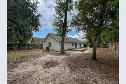 8101 Treetop Ln, Pensacola, FL 32514 - Photo 23