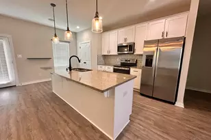 726 Giese Ln, Pensacola, FL 32506 - Photo 5