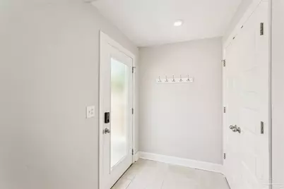 2121 N 12th Ave, Pensacola, FL 32503 - Photo 9