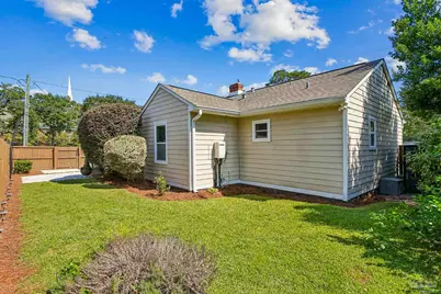 2121 N 12th Ave, Pensacola, FL 32503 - Photo 27