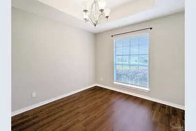 5963 Ashton Woods Cir, Milton, FL 32570 - Photo 5