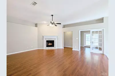 5963 Ashton Woods Cir, Milton, FL 32570 - Photo 15