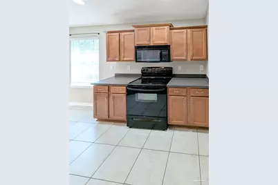5963 Ashton Woods Cir, Milton, FL 32570 - Photo 11