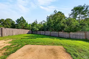 2370 Duncan Ridge Dr, Navarre, FL 32566 - Photo 9