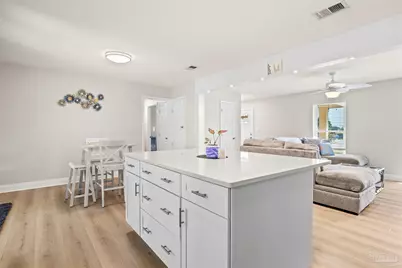 4570 Yacht Harbour Dr, Pensacola, FL 32514 - Photo 11