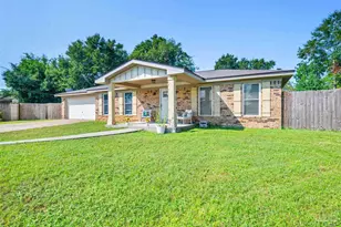 4570 Yacht Harbour Dr, Pensacola, FL 32514 - Photo 1