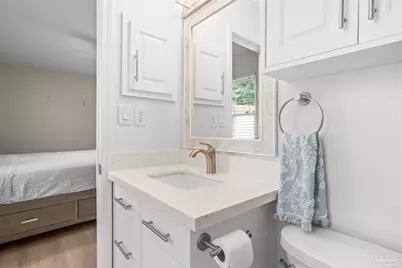 4570 Yacht Harbour Dr, Pensacola, FL 32514 - Photo 25