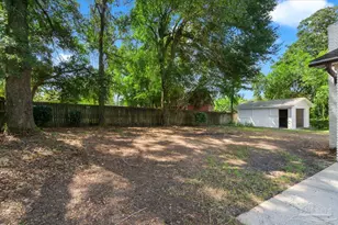 2031 Broyhill Ln, Pensacola, FL 32526 - Photo 45