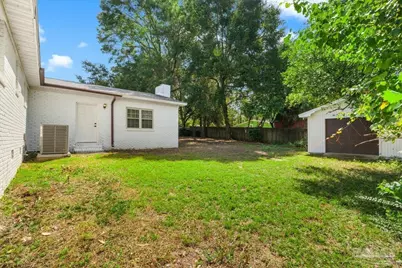 2031 Broyhill Ln, Pensacola, FL 32526 - Photo 47