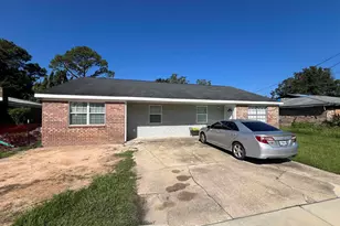 927 Bremen Ave, Pensacola, FL 32507 - Photo 1